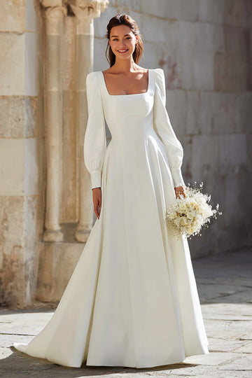 Simple Ivory Square Neck Sweep Train Une Robe De Mariée Trapèze Avec Manches